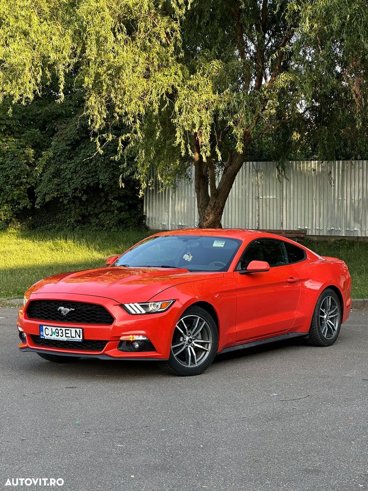 Ford Mustang 2.3 EcoBoost Aut. - 3