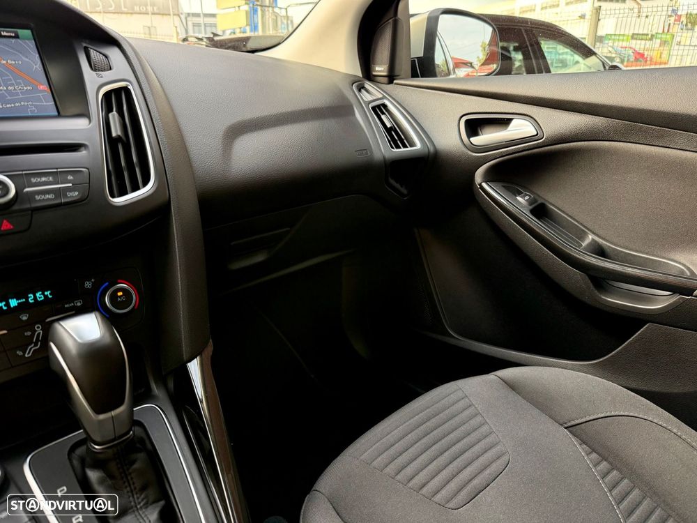 Ford Focus 1.0 SCTi Titanium Aut. - 18