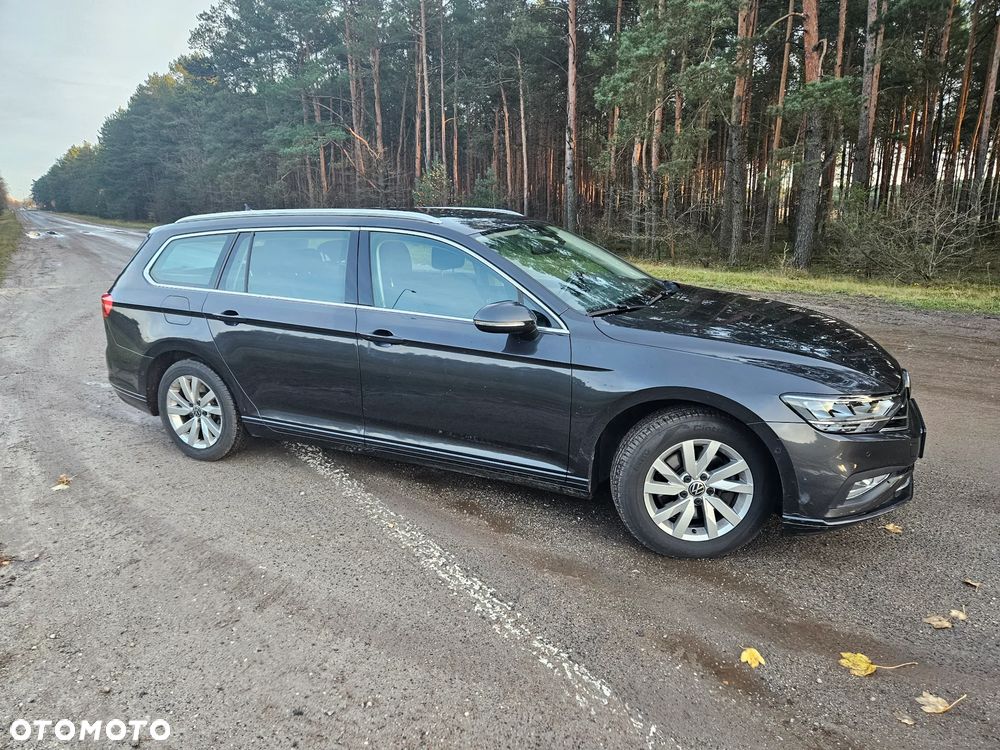 Volkswagen Passat Variant - 17