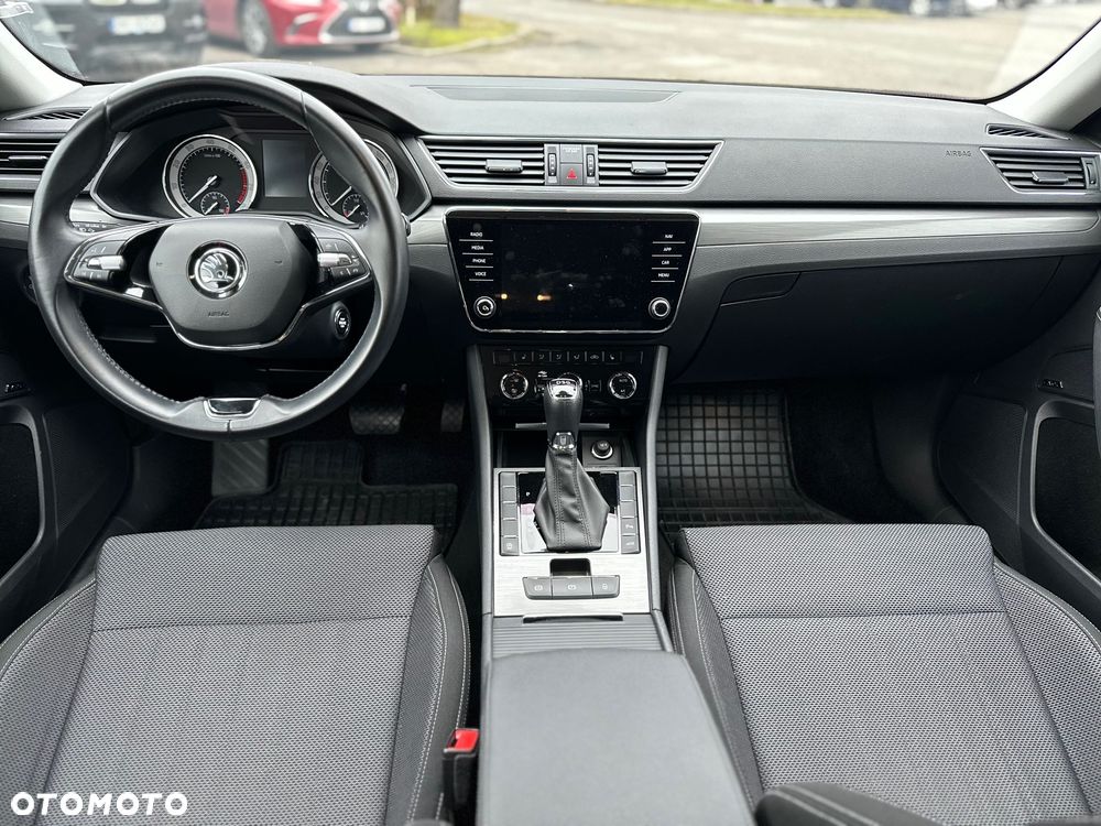 Skoda Superb 1.5 TSI Style DSG - 21