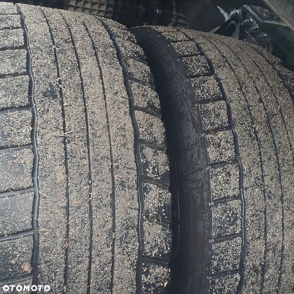 Mercedes-Benz ACTROS - 10