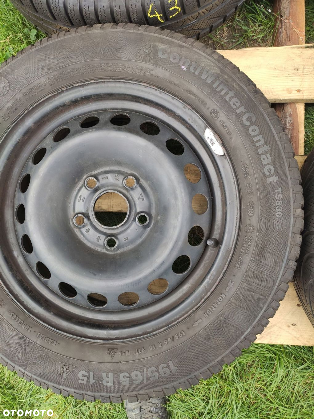 KOŁA FELGI STALOWE OPONY ZIMA VOLKSWAGEN VW 15'' - 9