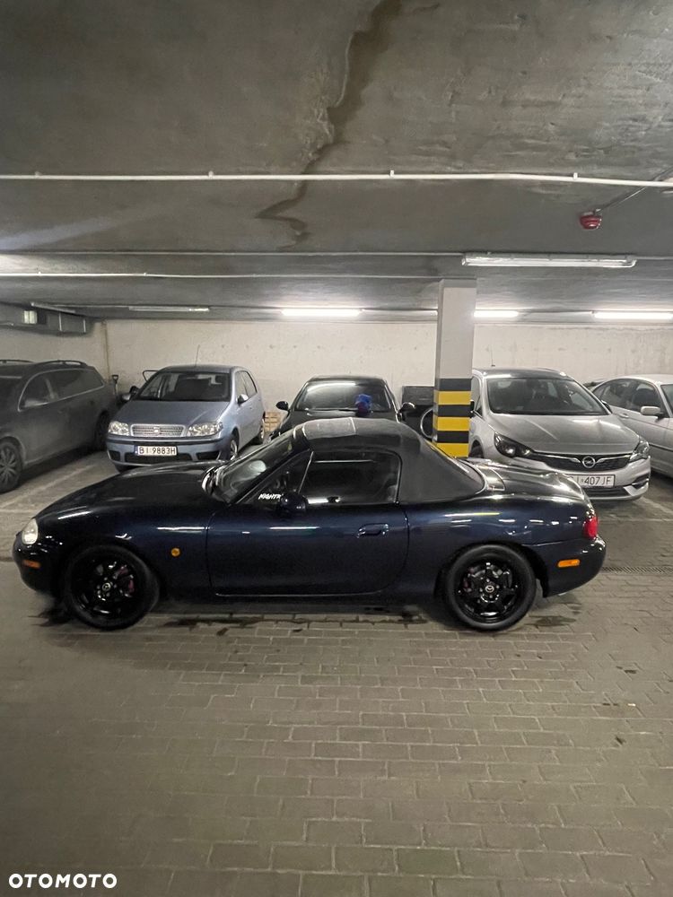 Mazda MX-5 1.6i 16V - 21