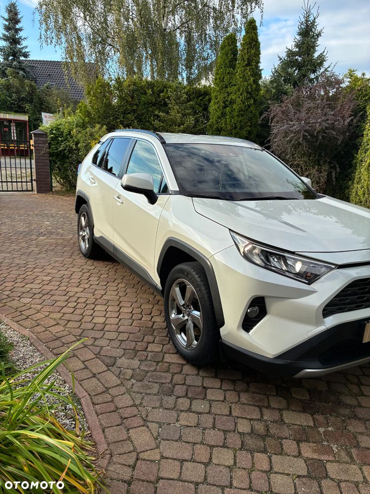 Toyota RAV4 - 2
