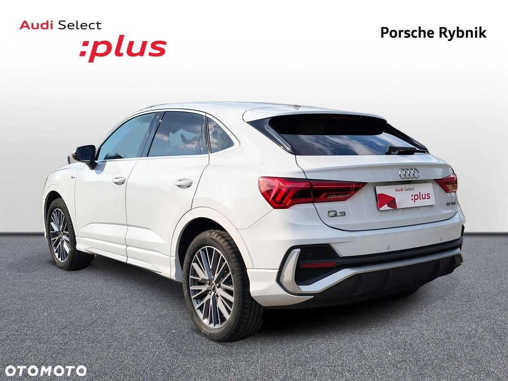 Audi Q3 Sportback - 4