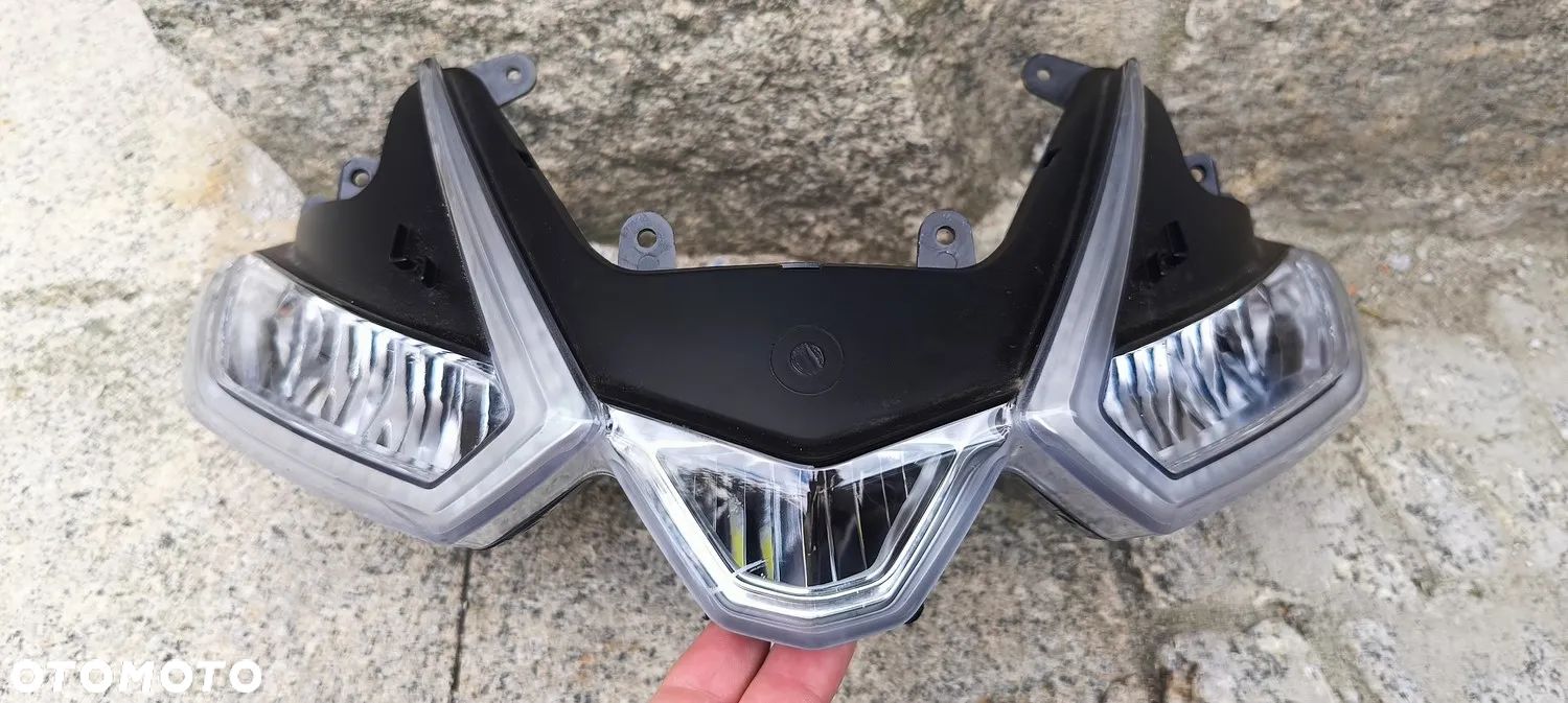 APRILIA RS 660 LAMPA PRZÓD REFLEKTOR 2022 - 1
