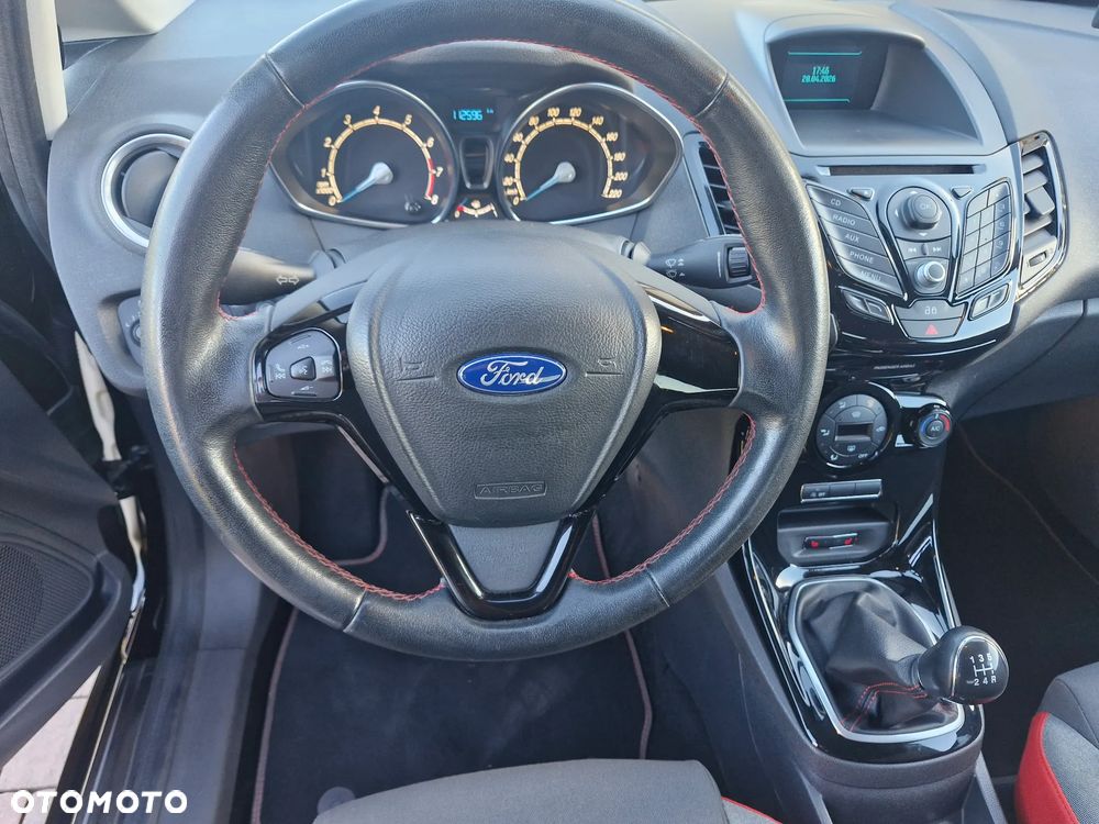 Ford Fiesta 1.0 EcoBoost STart-Stop ST-LINE - 12
