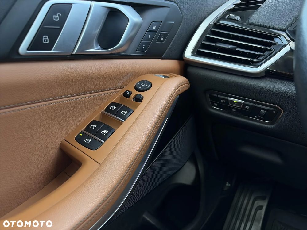 BMW X5 xDrive25d - 19