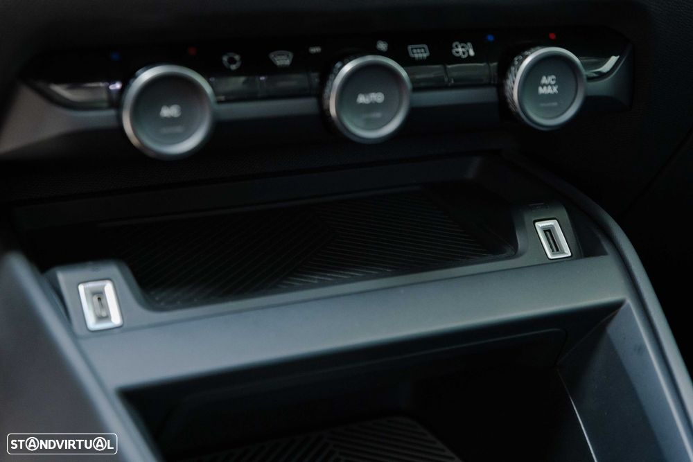 Citroën e-C4 50 kWh Feel Pack - 27