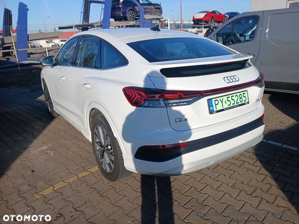Audi Q4 Sportback e-tron - 8