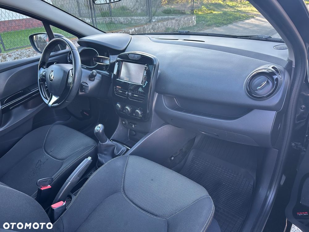 Renault Clio - 18