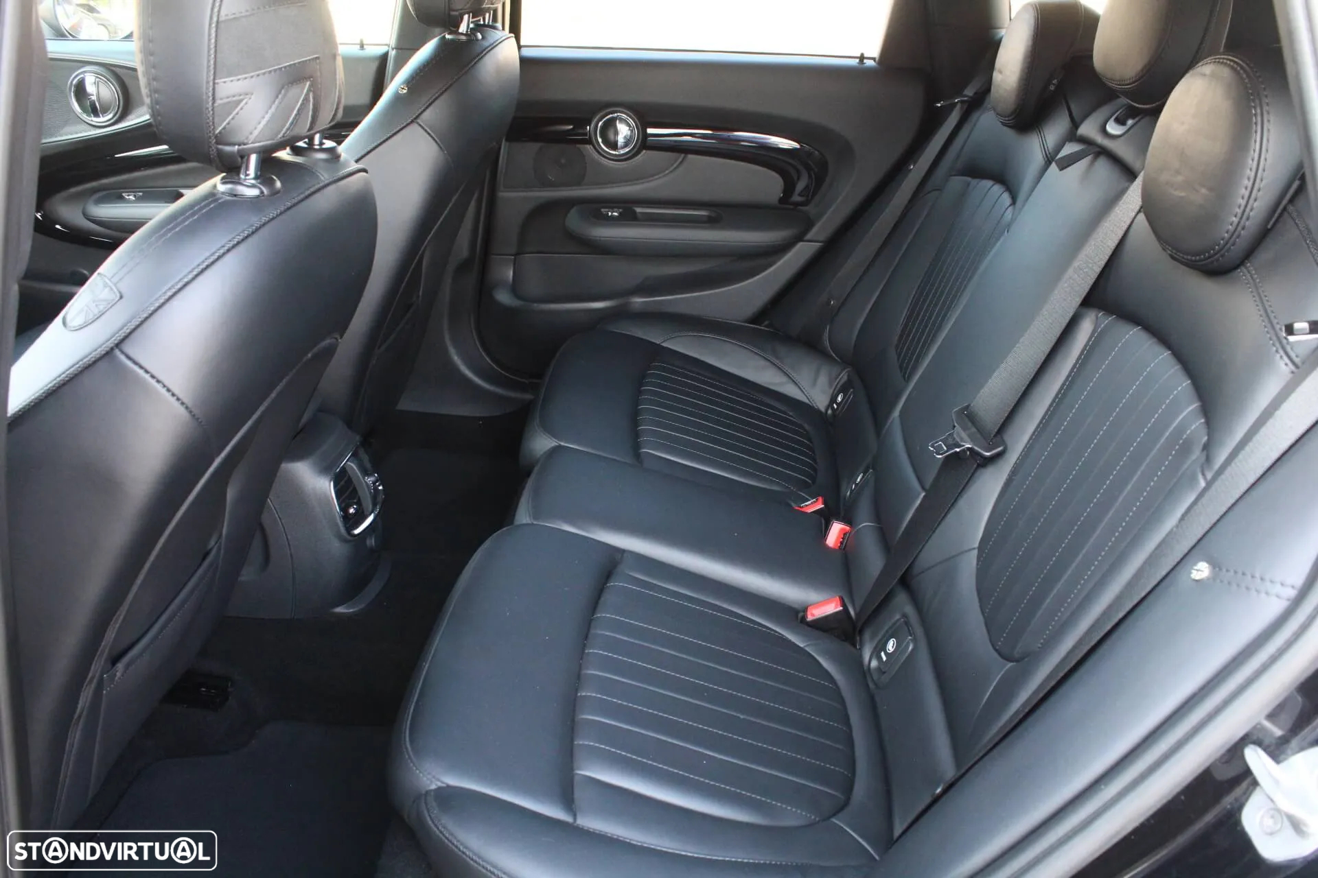 MINI Clubman Cooper Auto - 12