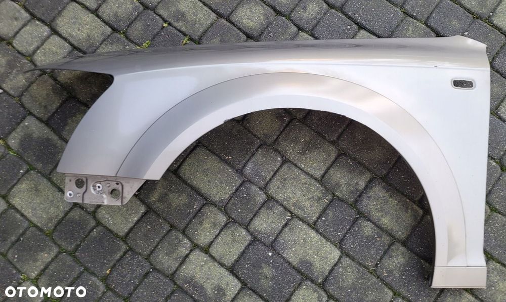 AUDI A6 C6 ALLROAD BŁOTNIK PRZEDNI PRZÓD LEWY LY1Q 06-08R