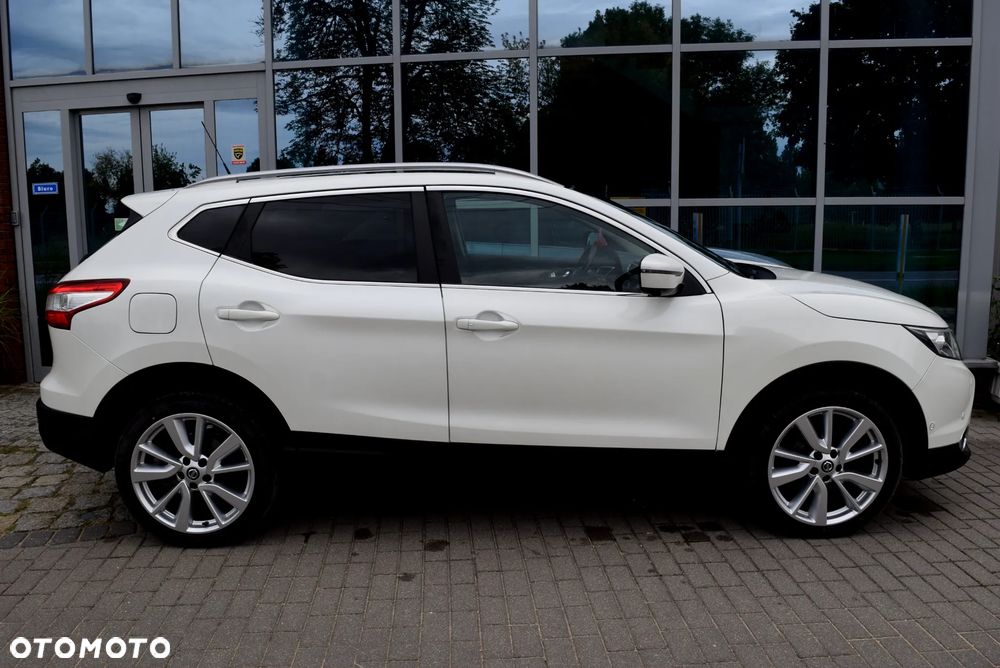 Nissan Qashqai 1.6 dCi Tekna S&S - 14