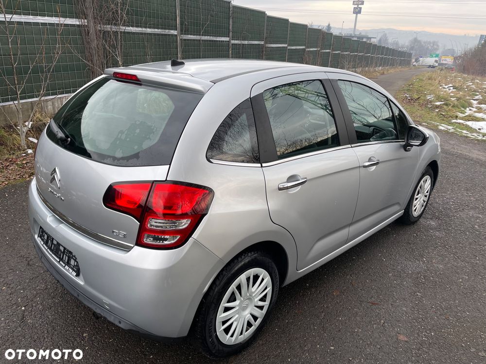 Citroën C3 Pure Tech (VTi) 82 Exclusive - 3
