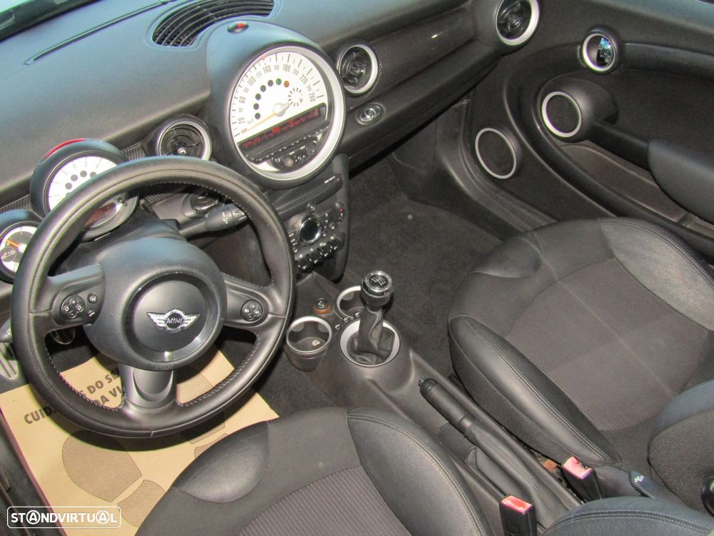 MINI Cabrio Cooper S - 15