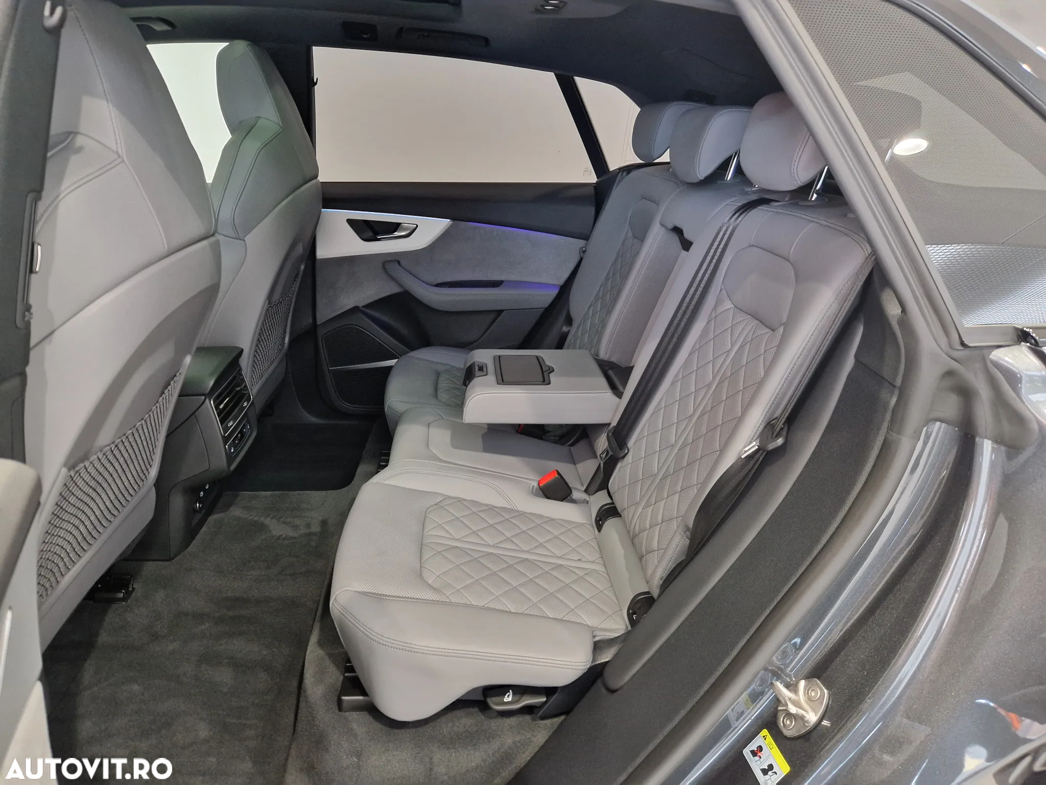 Audi Q8 55 TFSI e quattro Tiptronic PHEV - 15