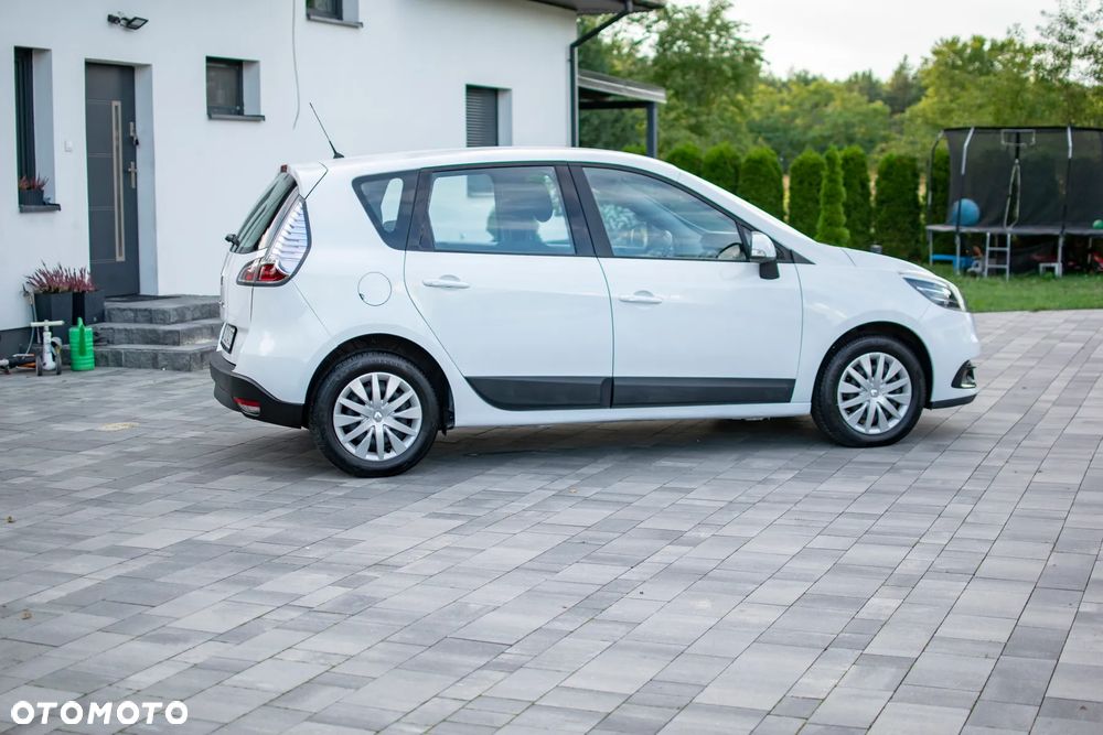 Renault Scenic - 18
