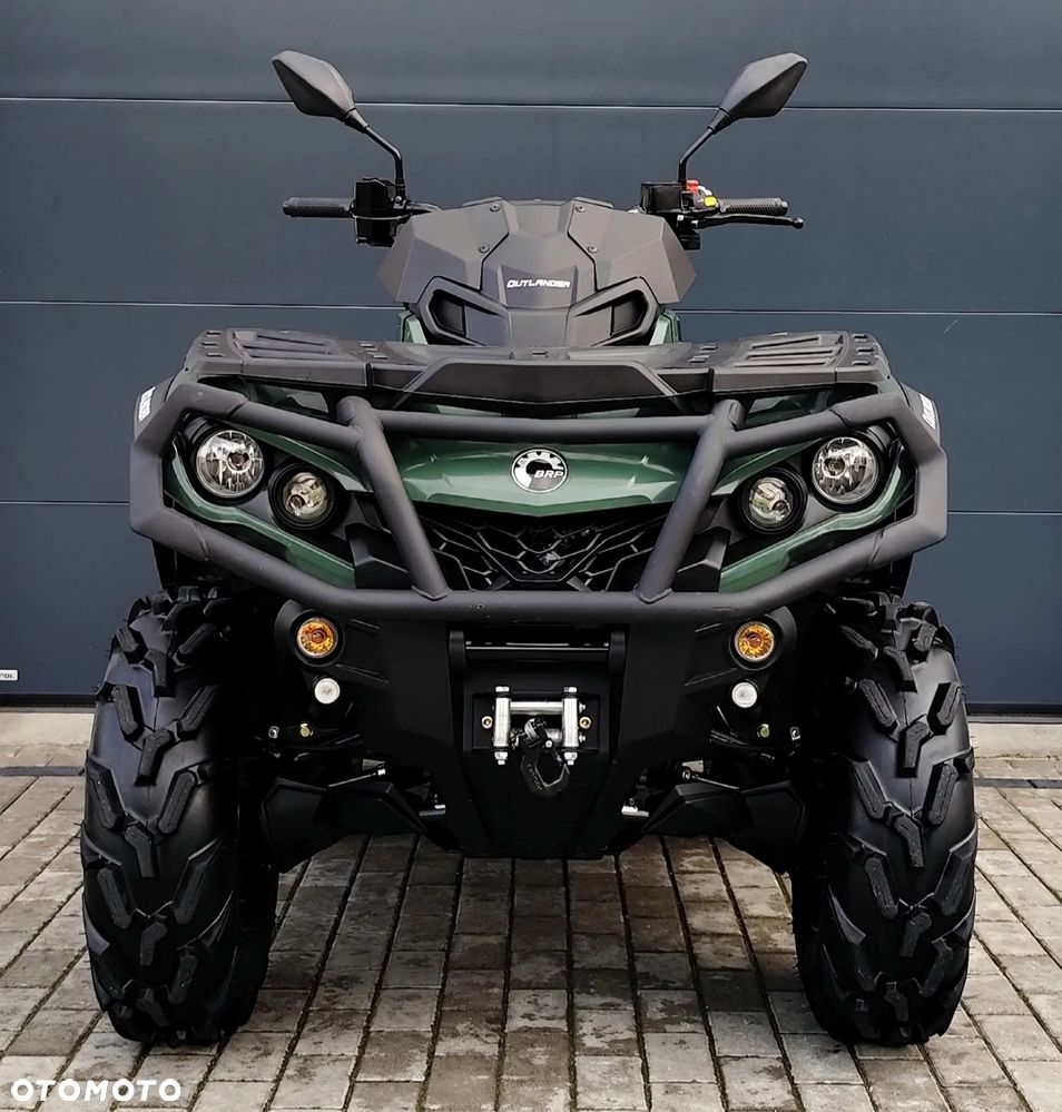 Can-Am Outlander - 2