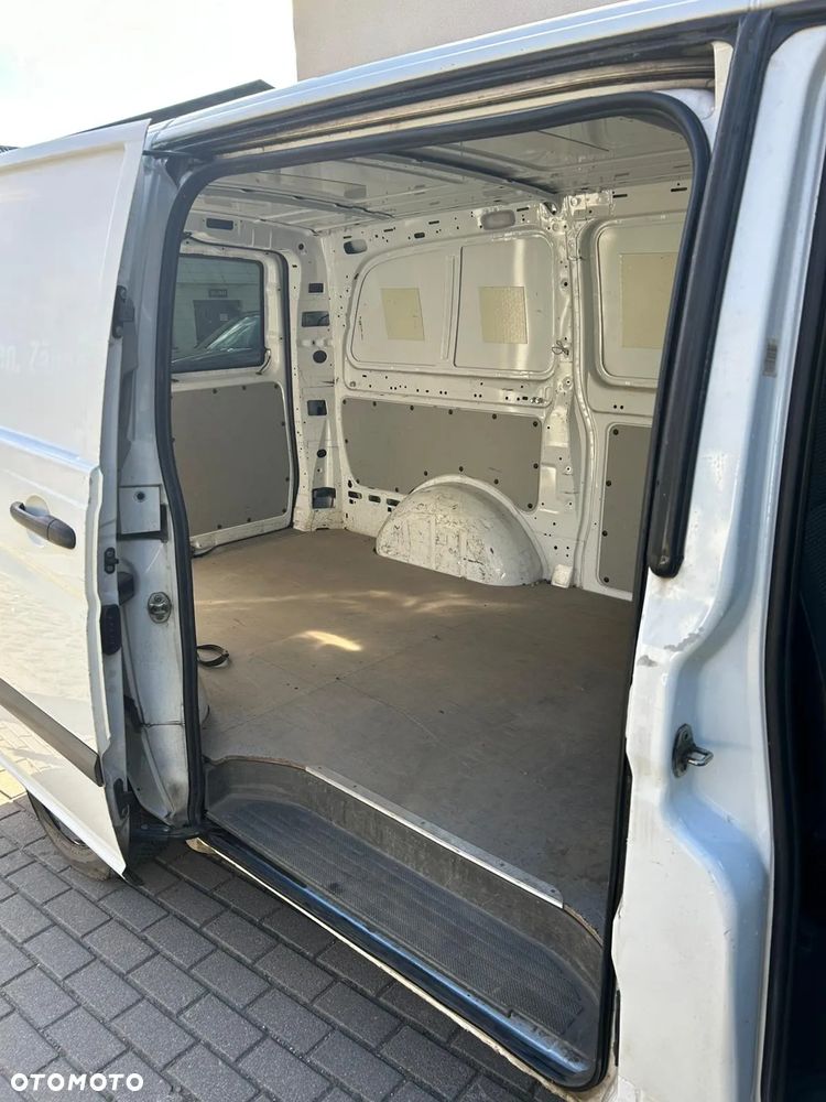 Mercedes-Benz VITO - 11