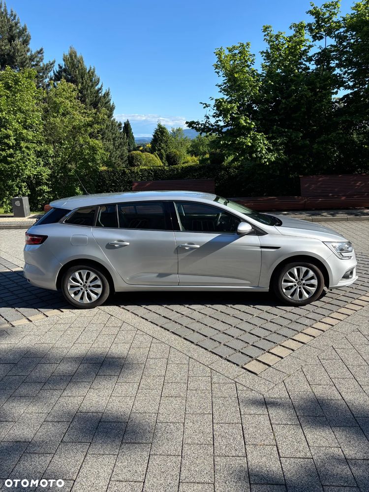 Renault Megane 1.6 SCe Business - 9