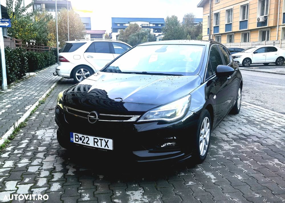 Opel Astra 1.6 D Start/Stop Dynamic - 1