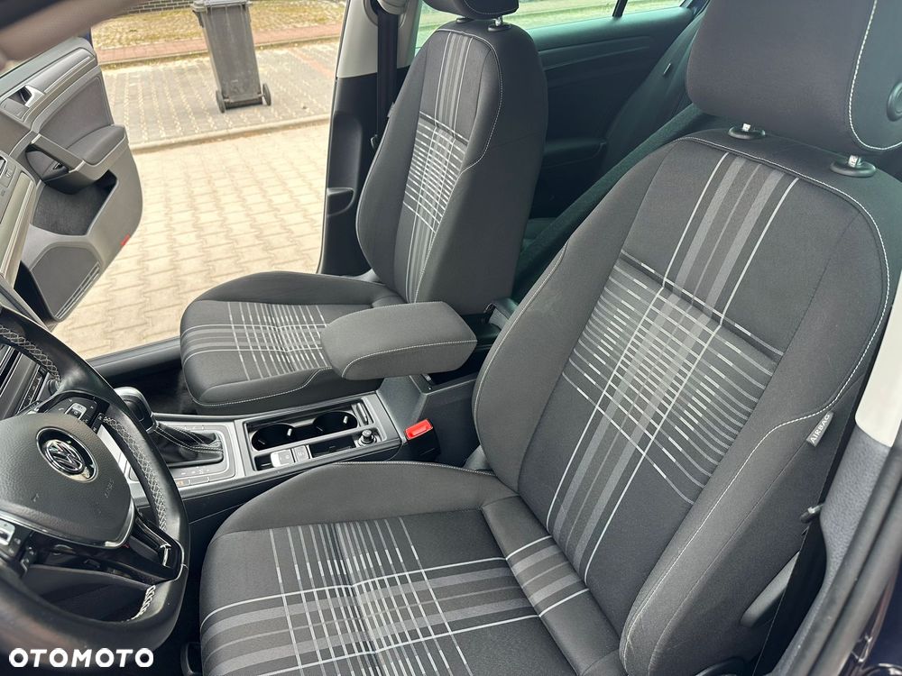 Volkswagen Golf 1.4 TSI BlueMotion Technology DSG Lounge - 11