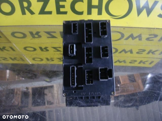 SKRZYNKA BEZPIECZNIKÓW IVECO EUROCARGO TECTOR - 2
