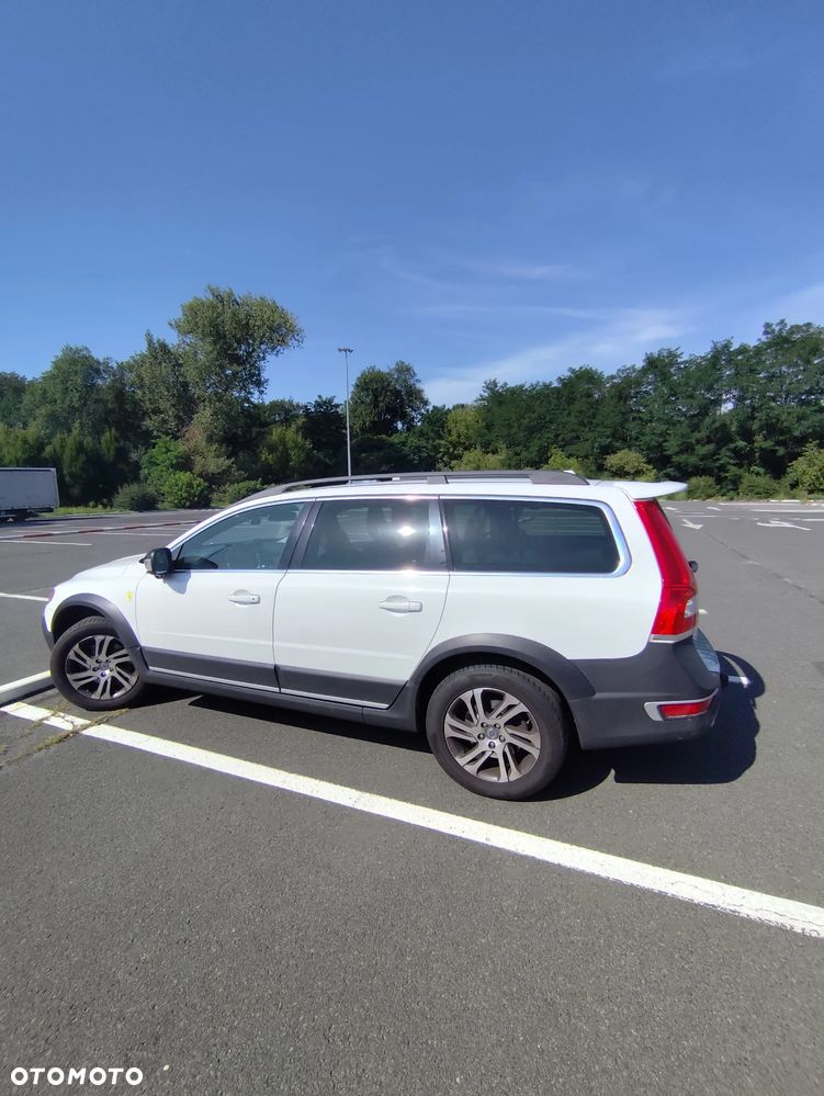 Volvo XC 70 D4 AWD Momentum - 24