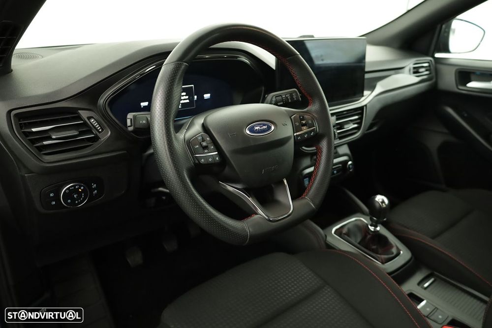 Ford Focus 1.0 EcoBoost MHEV ST-Line X - 7