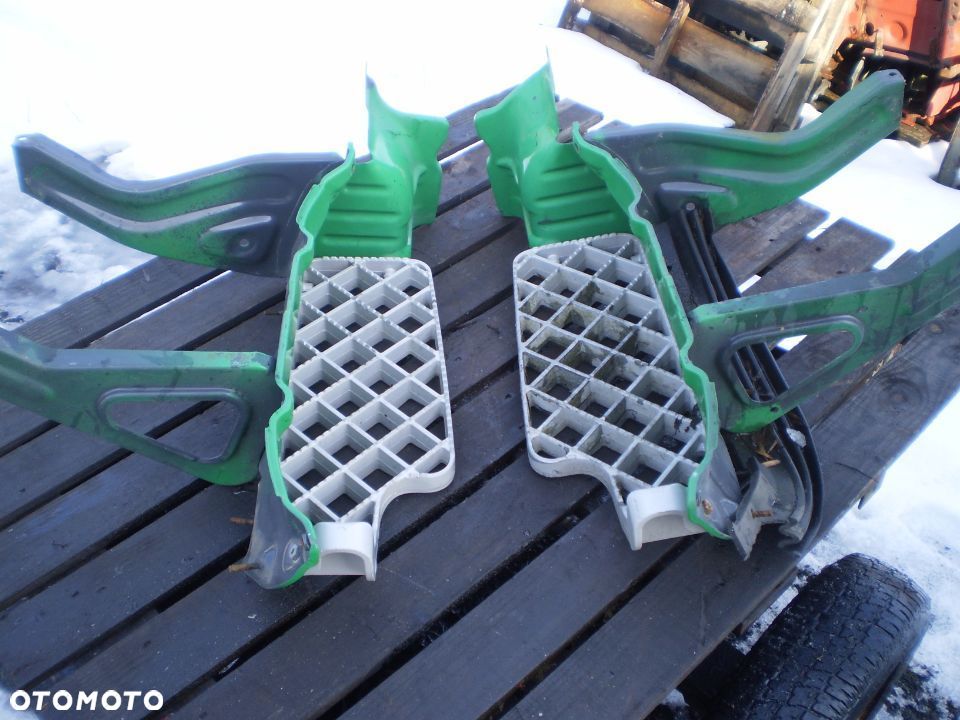 stopnie kabiny prawy, lewy SCANIA