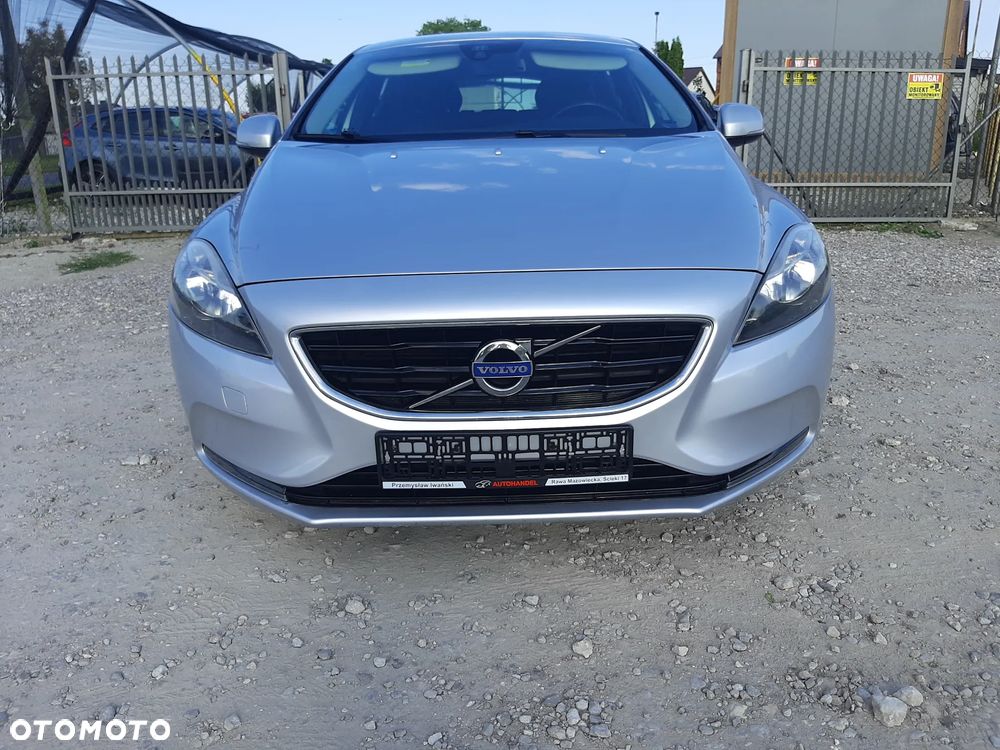 Volvo V40 D2 - 3