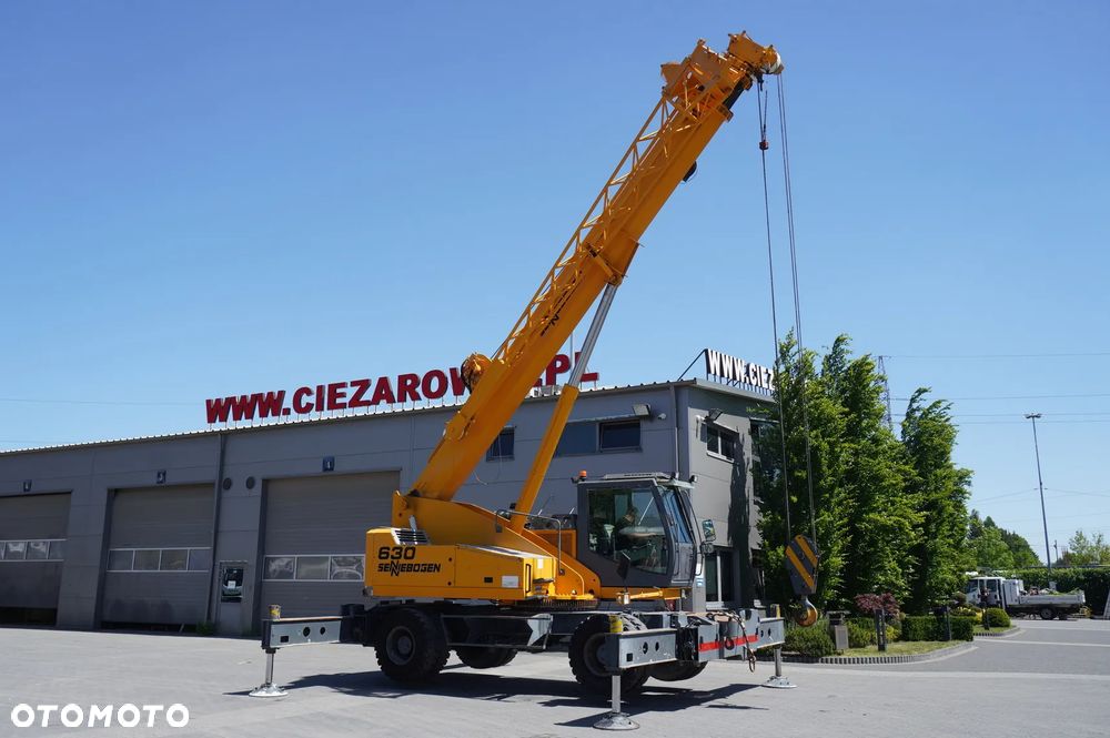 Sennebogen 630 Dźwig terenowo-szosowy / Zasięg 30 m / Udźwig 30 t / 4 szt - 8