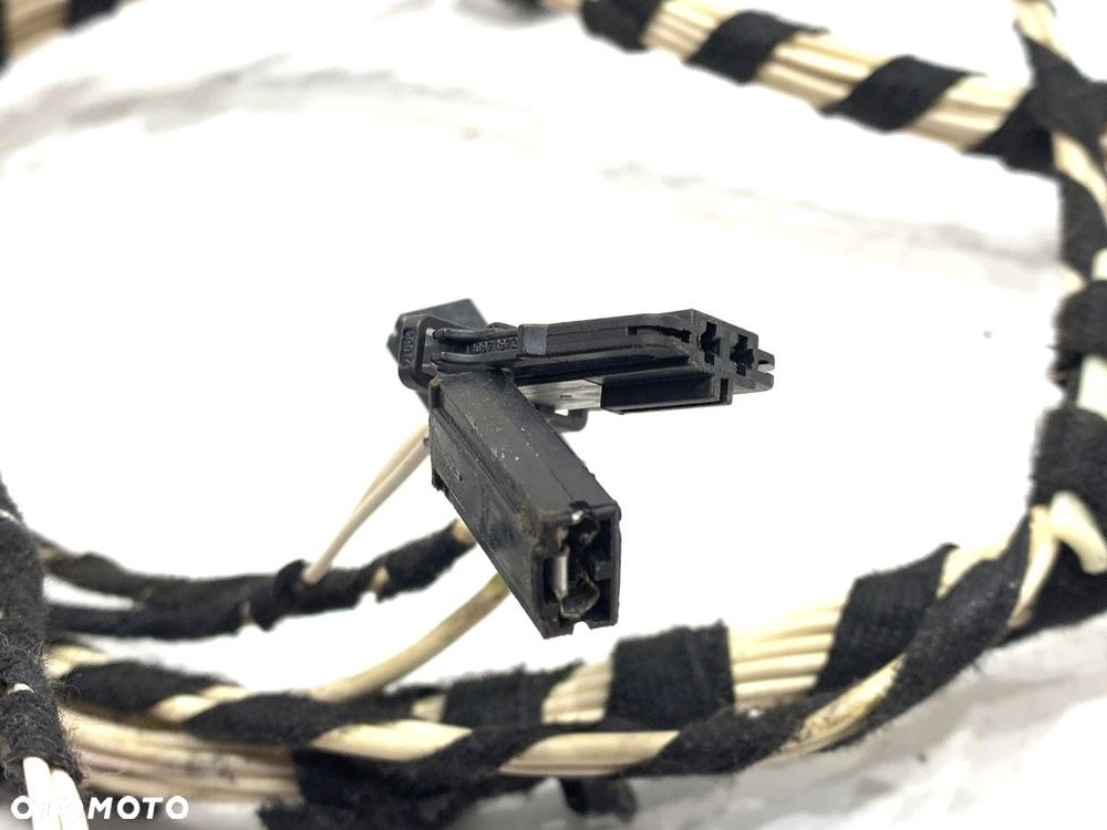 WIĄZKA KLAPY BAGAŻNIKA TYŁ  VW TIGUAN (5N_) 2007 - 2018 2.0 TDI 4motion 100 kW [136 KM] olej - 2