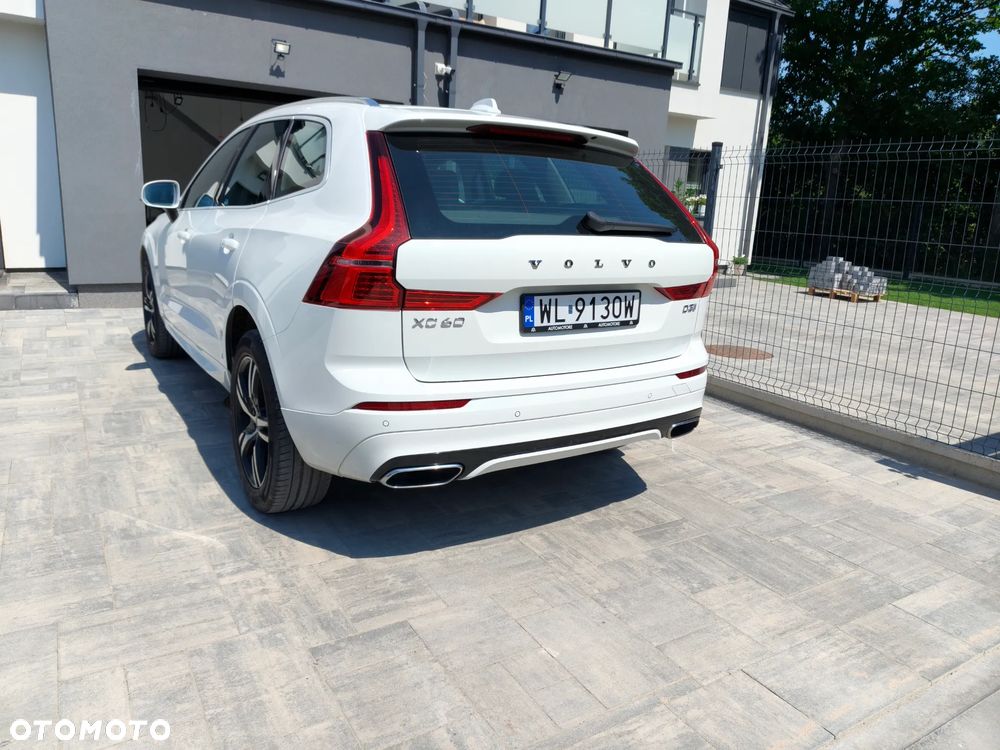 Volvo XC 60 D3 R-Design - 3