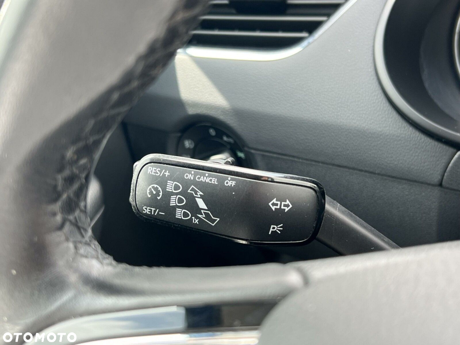 Skoda Octavia 1.5 TSI ACT Style DSG - 22
