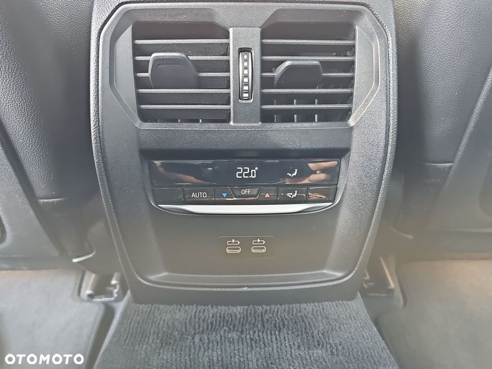 BMW Seria 3 - 24