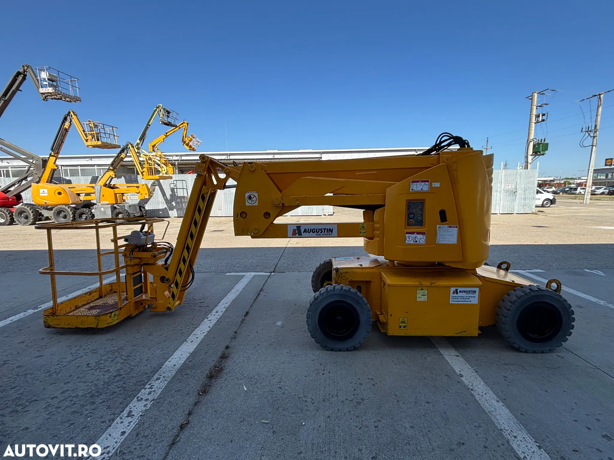 Inchiriere nacela cu brat articulat - 5