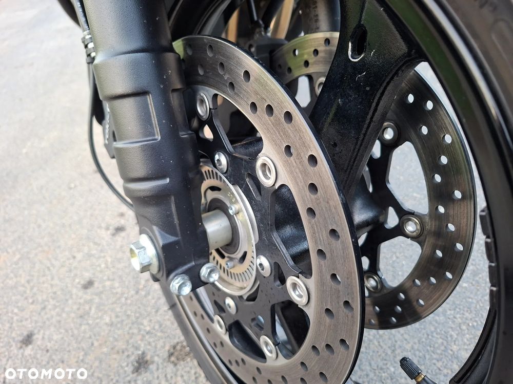 Suzuki Bandit - 19