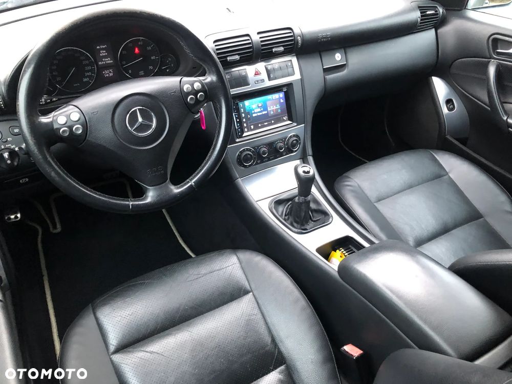 Mercedes-Benz Klasa C 200 Kompressor Avantgarde Sport Edition - 6