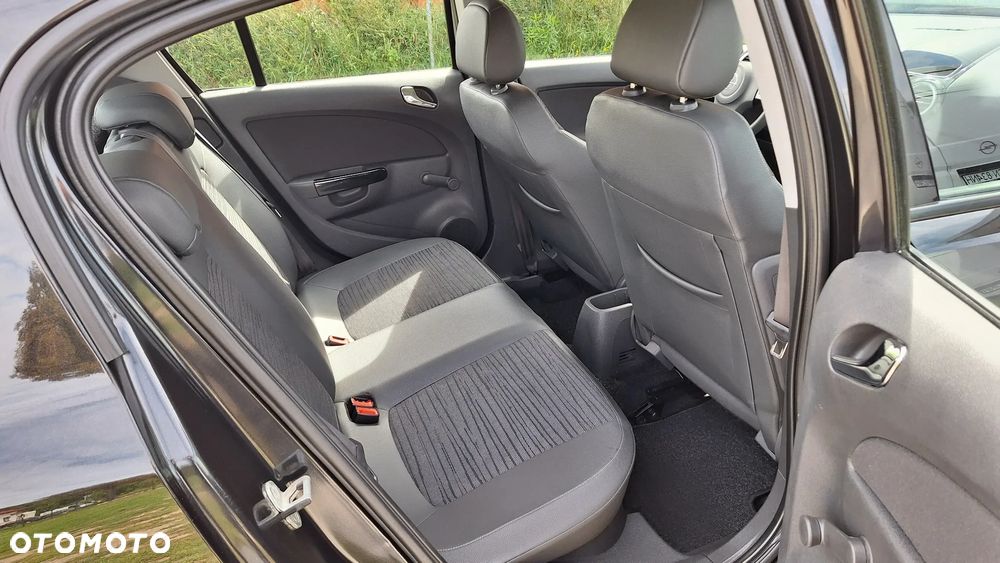 Opel Corsa 1.2 16V Enjoy - 16