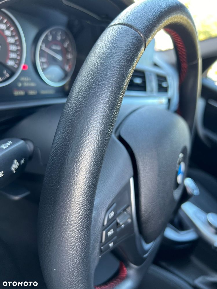 BMW Seria 1 118d xDrive Sport Line - 15