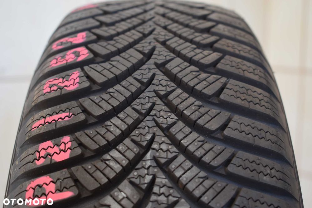 R14 185/70 88T Hankook Winter i*cept RS2 - 1