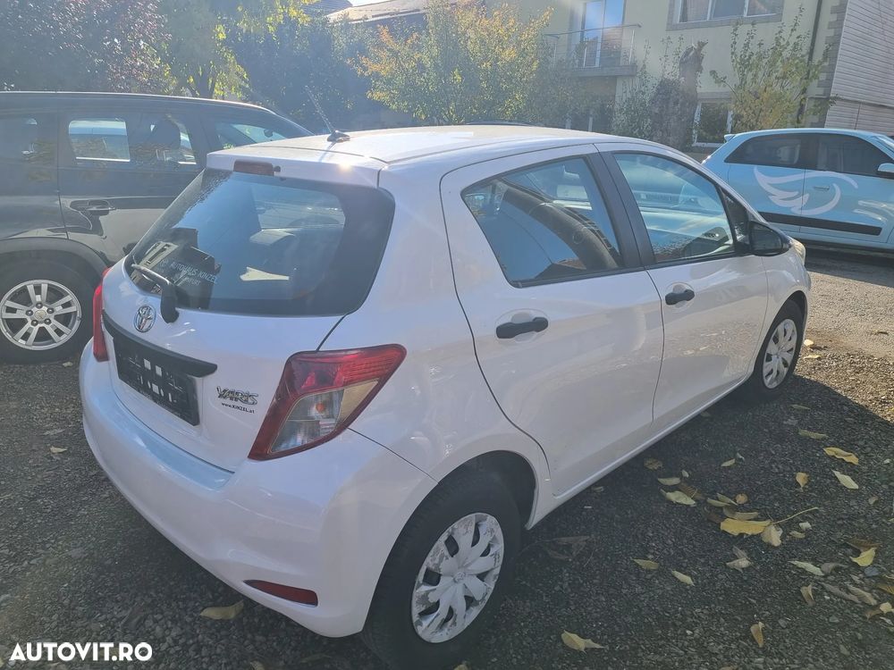 Toyota Yaris 1.0 VVT-i Comfort - 4