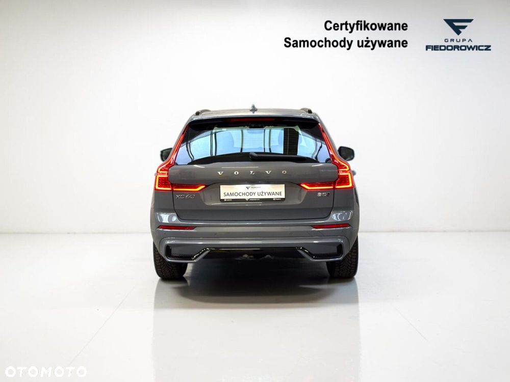 Volvo XC 60 B5 B AWD R-Design - 8