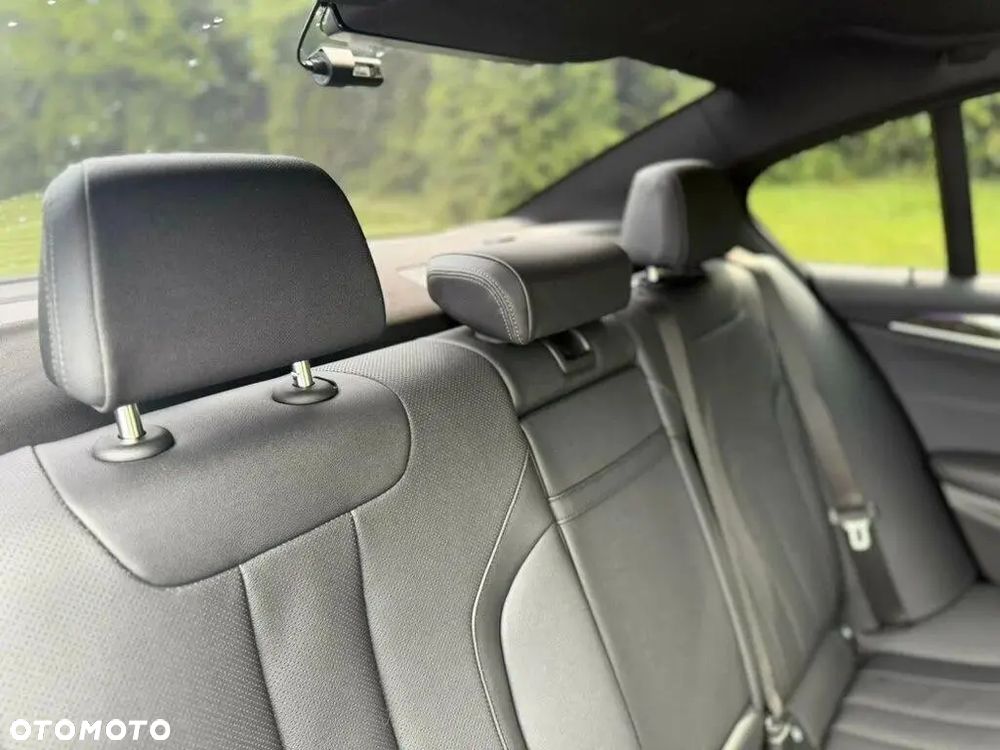 BMW Seria 5 - 21