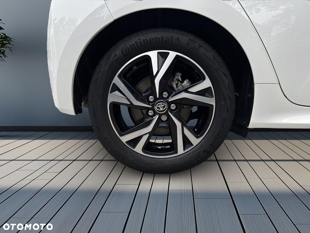 Toyota Yaris Hybrid 1.5 Style - 35