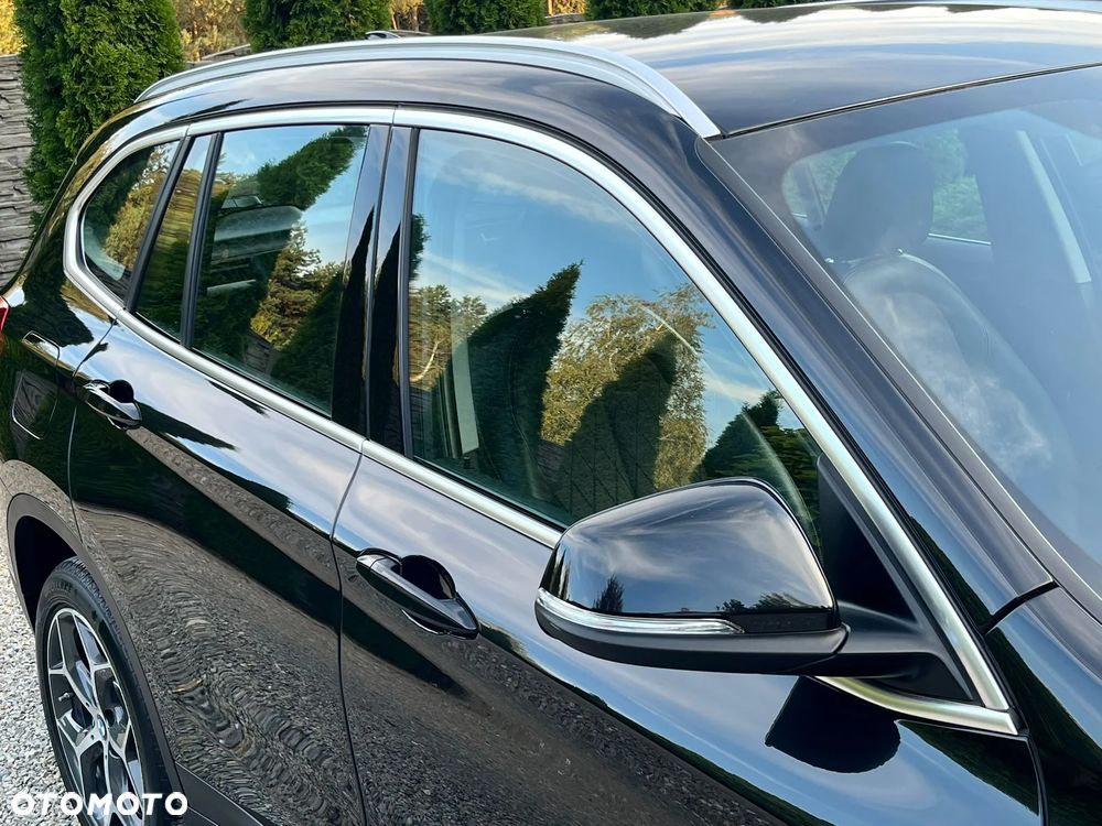 BMW X1 sDrive18d xLine - 21