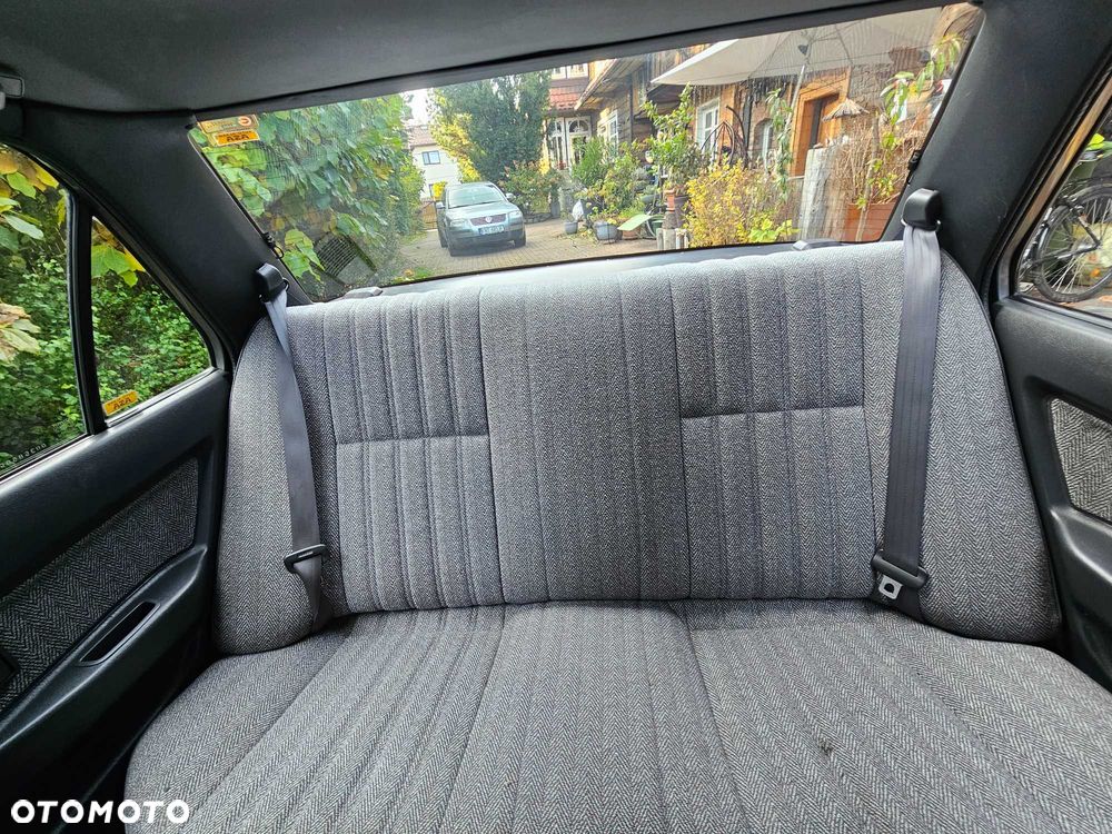 Toyota Corolla - 6