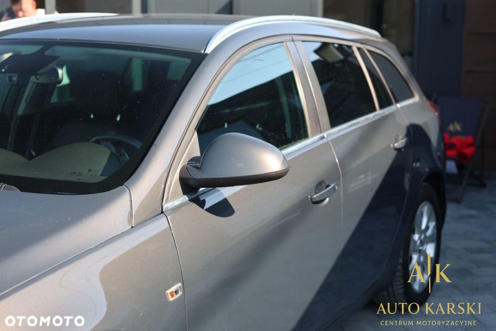 Opel Insignia - 13